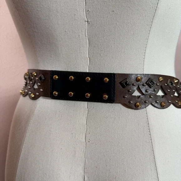 Etro Milano Brown Leather Metal Studded bikercore belt size 31 to 33